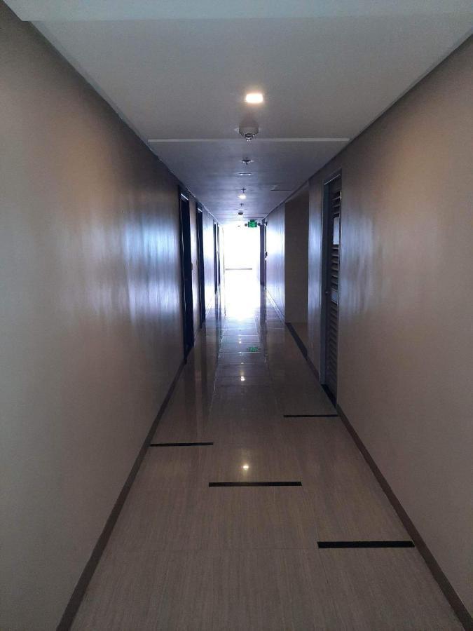 Manhattan Plaza Tower 1 Quezon City Extérieur photo