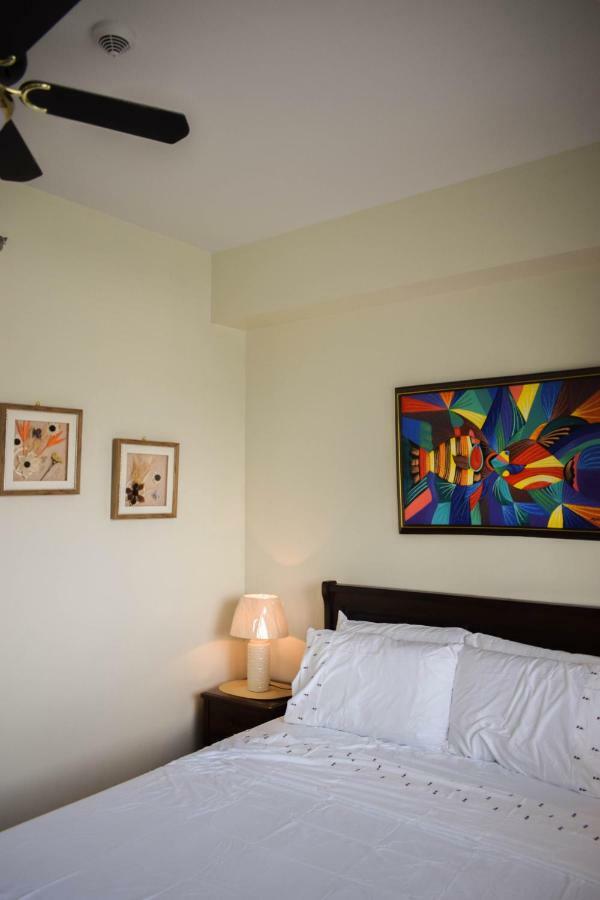 Manhattan Plaza Tower 1 Quezon City Extérieur photo